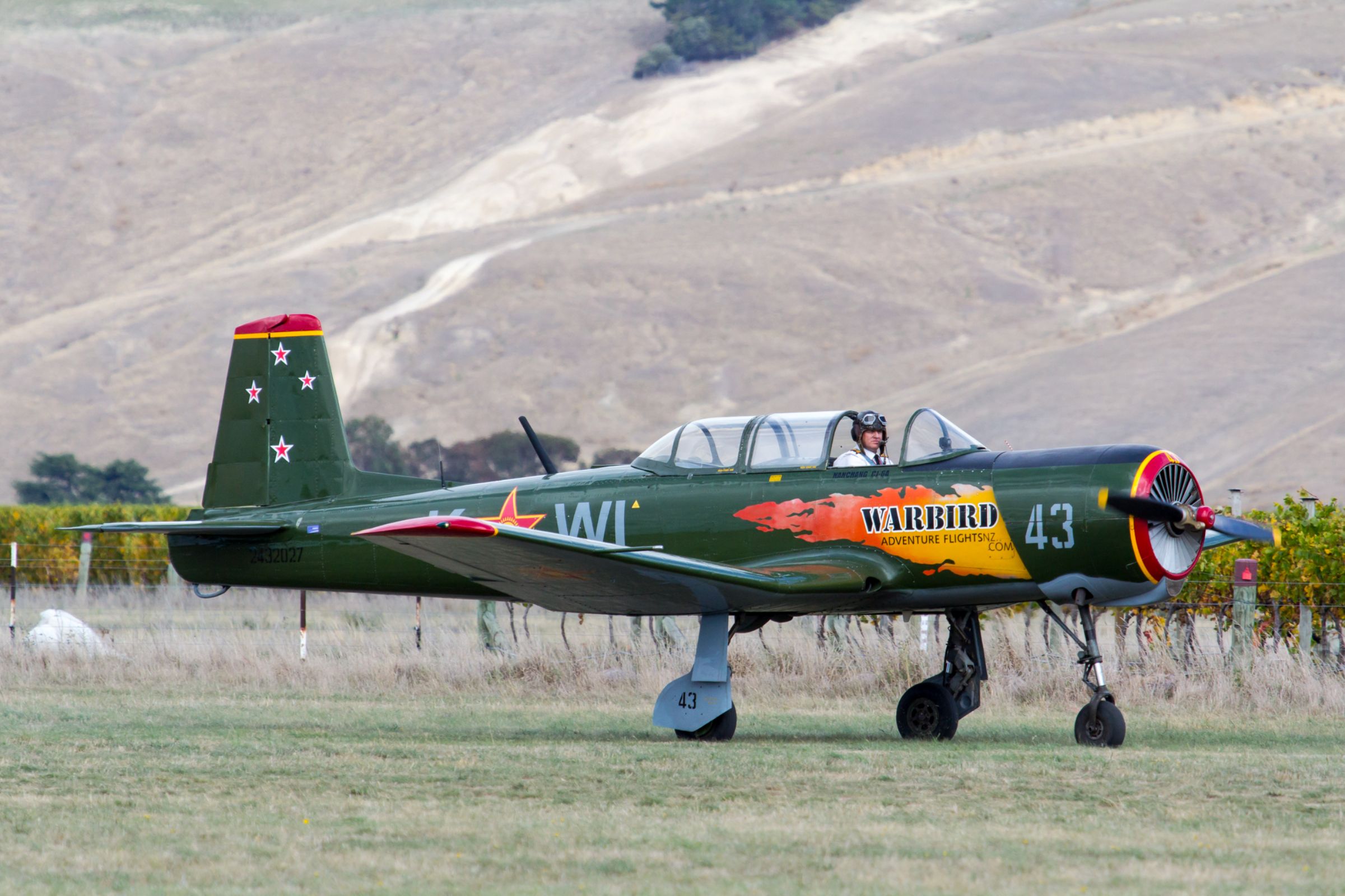 Zk-kwi   Nanchang Cj-6